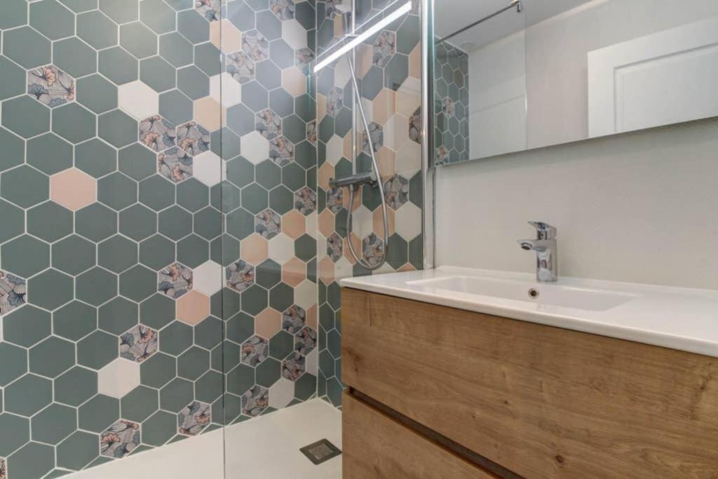 Studio Le Petit Prince - Topdestination Dijon - Centre Ville - Classe 3 Etoiles Bagian luar foto