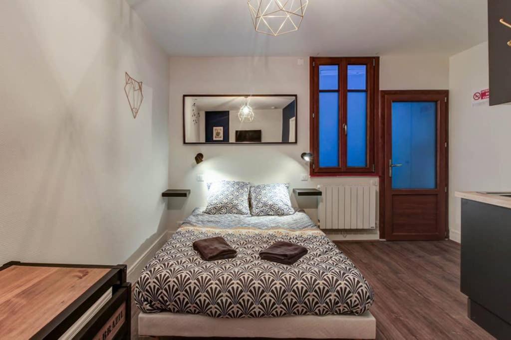 Studio Le Petit Prince - Topdestination Dijon - Centre Ville - Classe 3 Etoiles Bagian luar foto